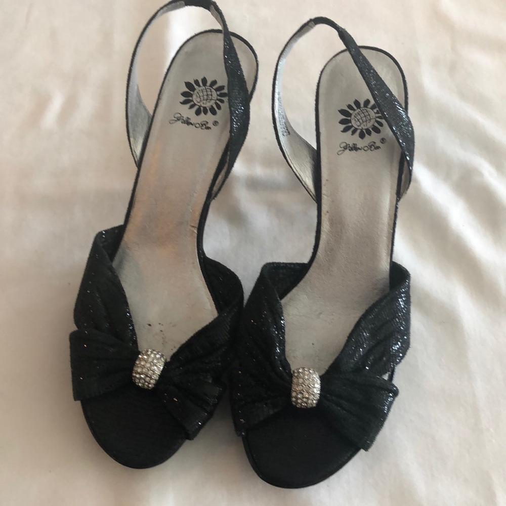 Yellow Box Black Sling back heels SZ 8 ½